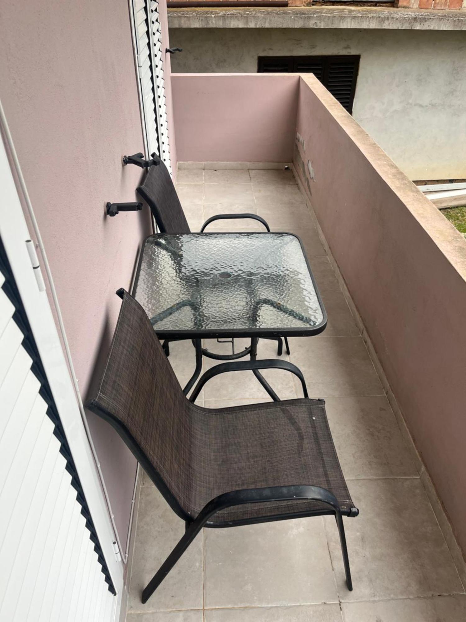 Apartman Iskra Apartment Bijela Luaran gambar